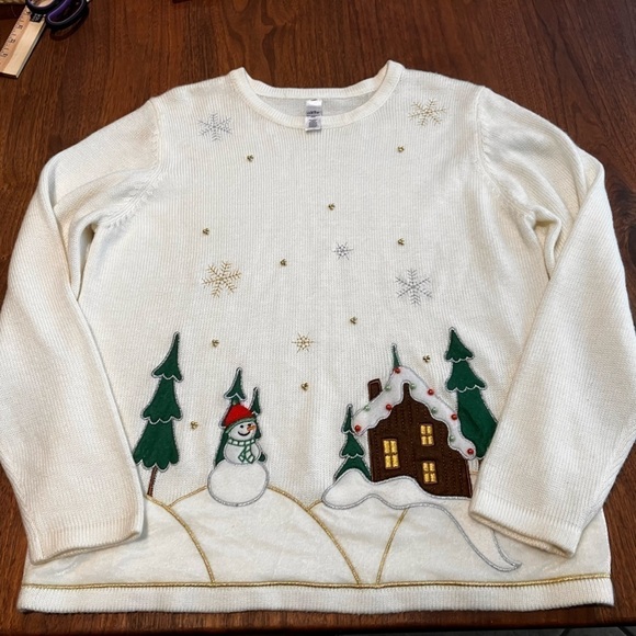 Sweaters - CHRISTMAS Sweater Women's Large 12-14 off white Snowman Winter Scene Snowflakes